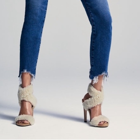 GOOD AMERICAN Faux Shearling Ankle Strap Sandals - Picture 14 of 15